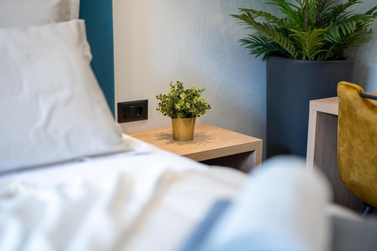 West Coast Deluxe Rooms Split Eksteriør bilde
