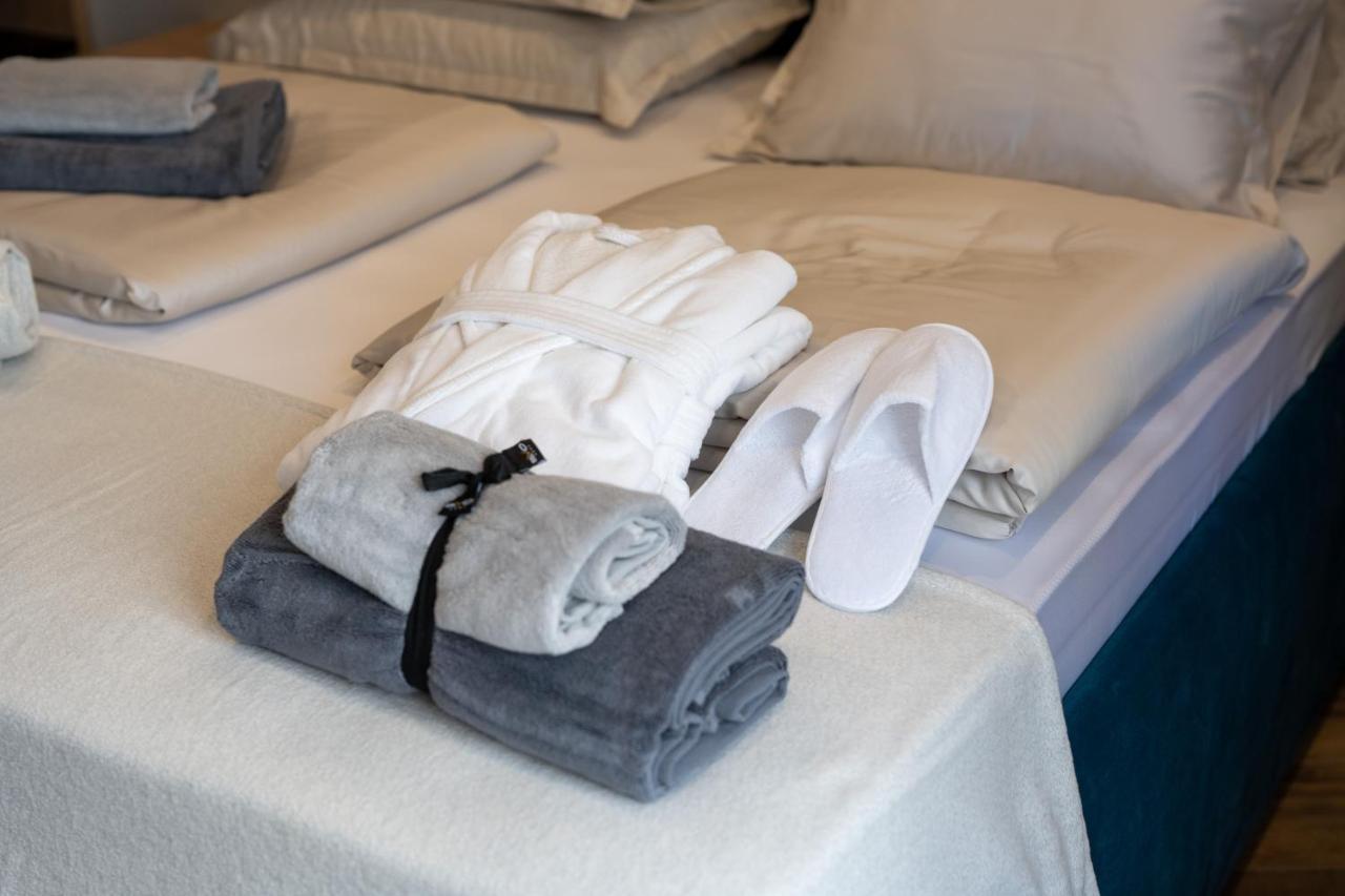 West Coast Deluxe Rooms Split Eksteriør bilde